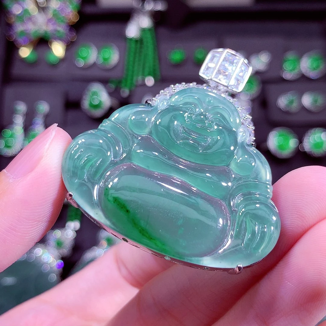颈饰未镶嵌翡翠天然