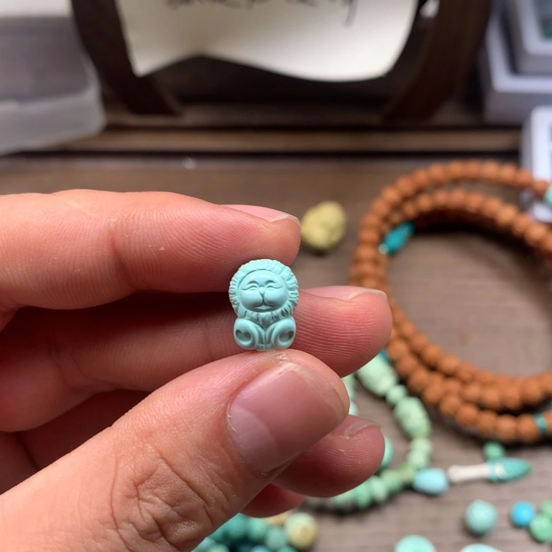 绿松石未镶嵌雕刻