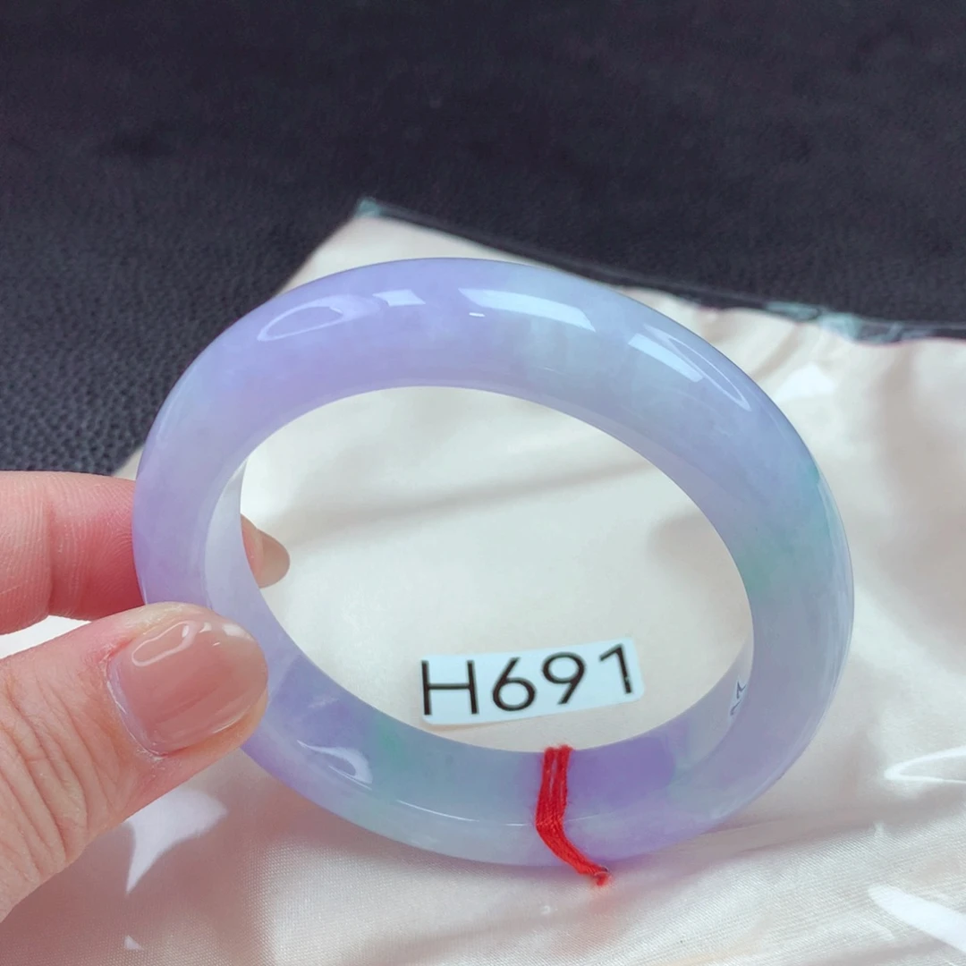 翡翠手镯未镶嵌我88