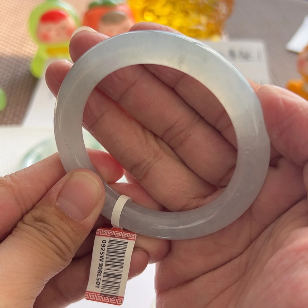 翡翠未镶嵌手镯6号 53.3