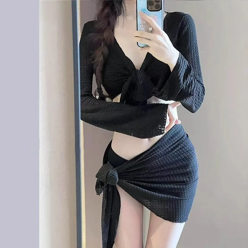 泳衣女高级感分体四件套比基尼性感显瘦小胸聚拢海边度假