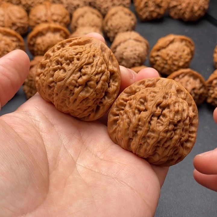 文玩核桃把件41.5尺满堂原树非嫁接