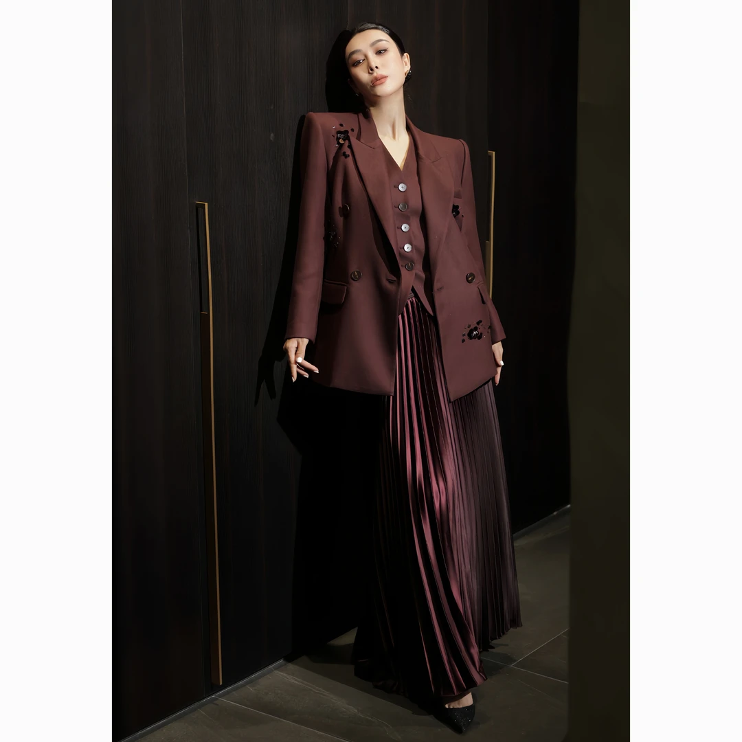 ZEROYK老钱风时尚套装女秋季宽松阔版西服外套马甲百褶半裙三件套