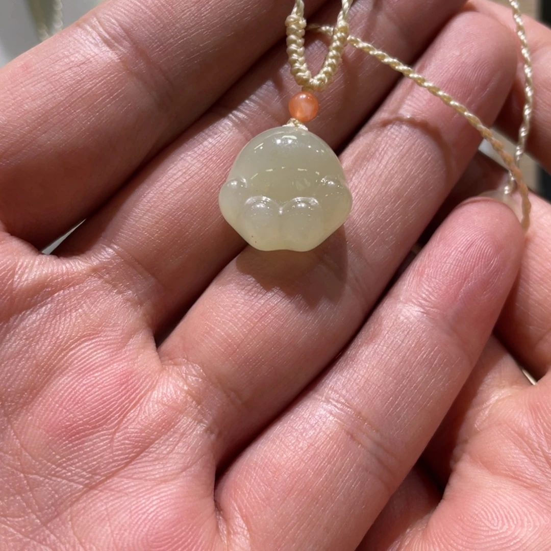 和田玉未镶嵌颈饰猫爪