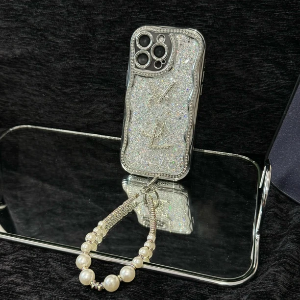 高级感名媛风电镀满钻头防摔手机壳适用于苹果硅胶16/16pro手机壳