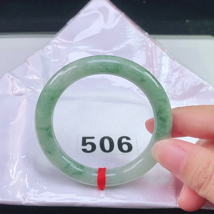 翡翠未镶嵌手镯翡翠
