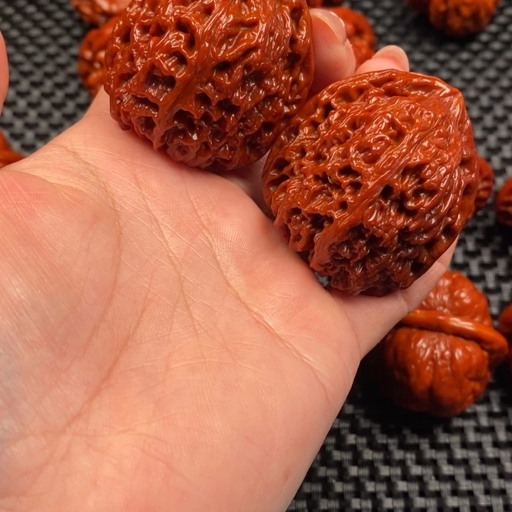 文玩核桃吊坠南疆c3