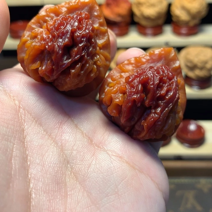 把件文玩核桃36火焰云石