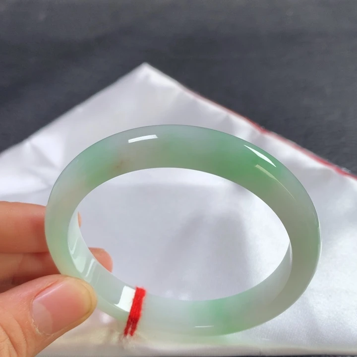 翡翠未镶嵌手镯54➕