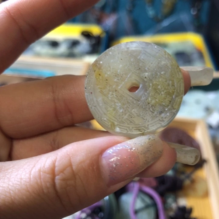 岫玉未镶嵌岫玉挂件