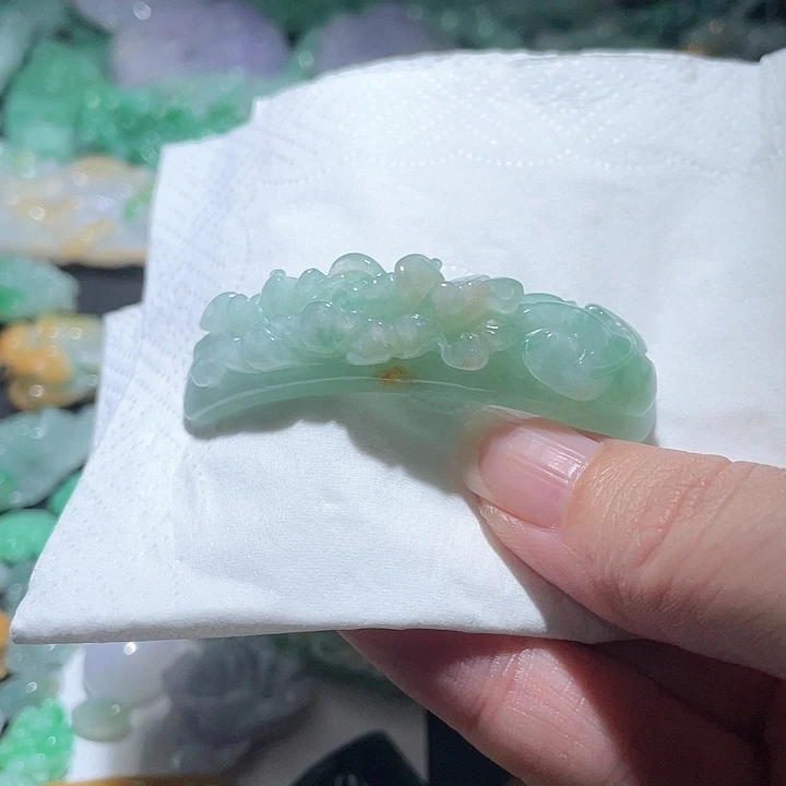 颈饰未镶嵌翡翠熙*天