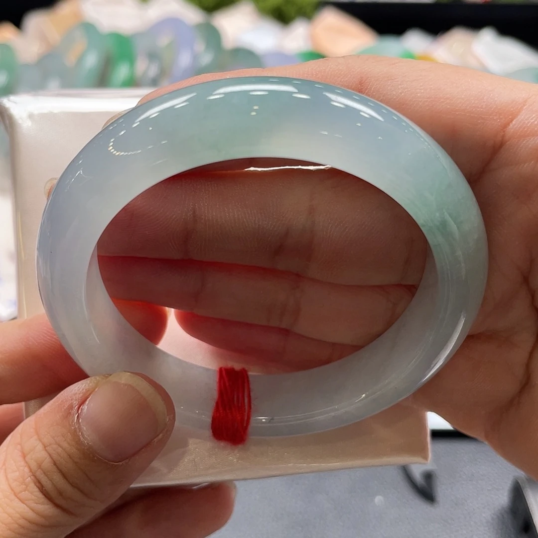 翡翠手镯未镶嵌54正