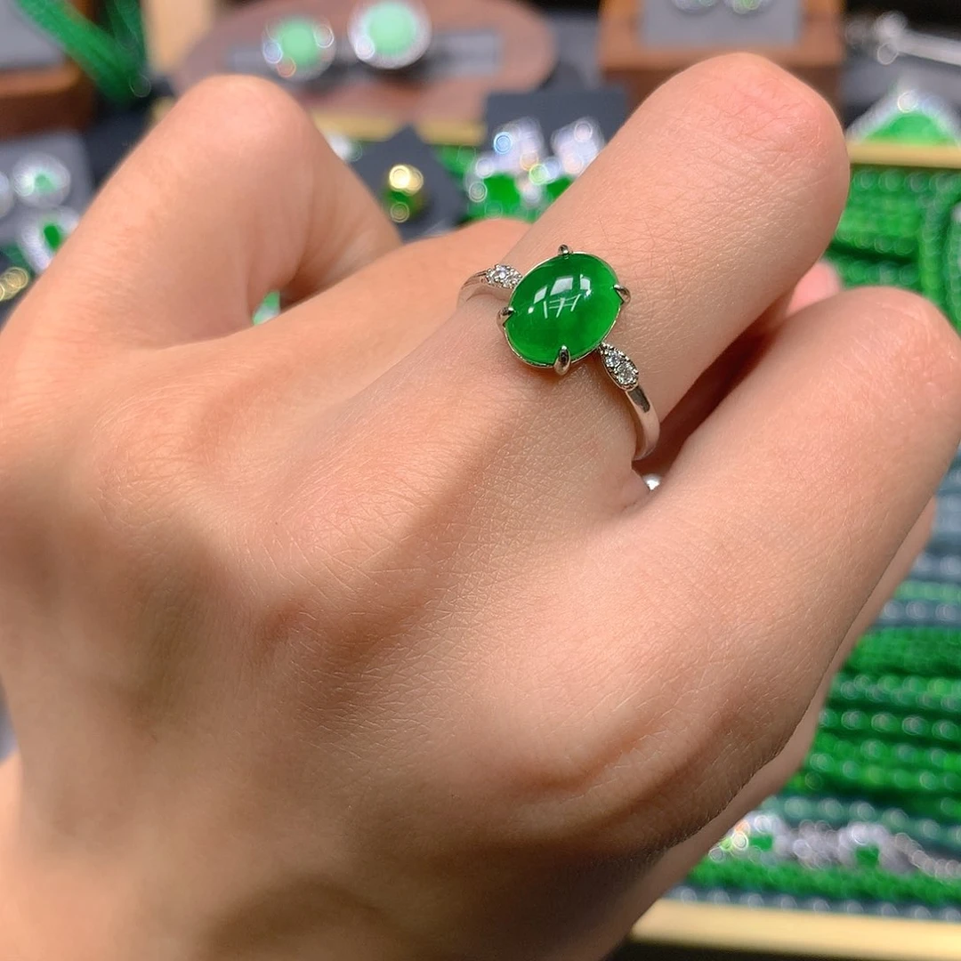 翡翠手串未镶嵌天然翡翠