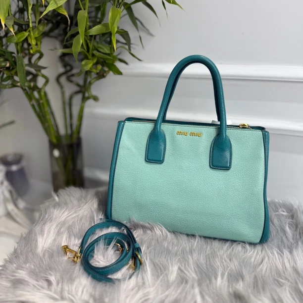 95新 MIU MIU/缪缪 托特包单肩包/SS2555