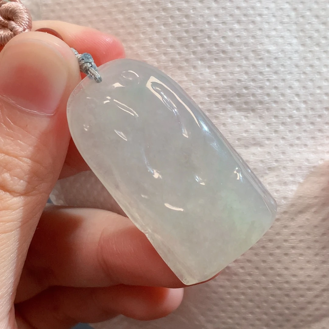 翡翠未镶嵌吊坠(不含链)647