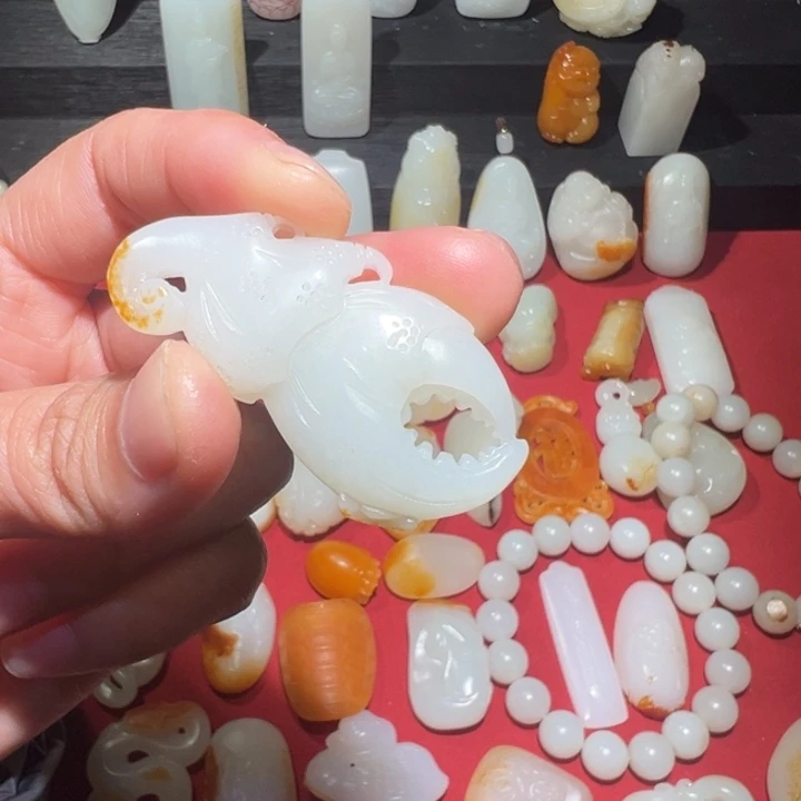 和田玉挂件未镶嵌