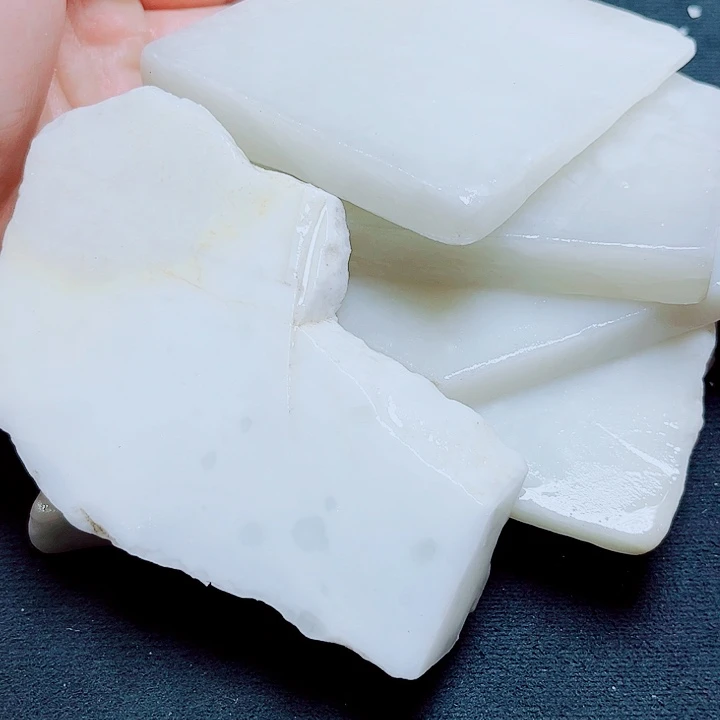 和田玉未镶嵌珠宝奇石