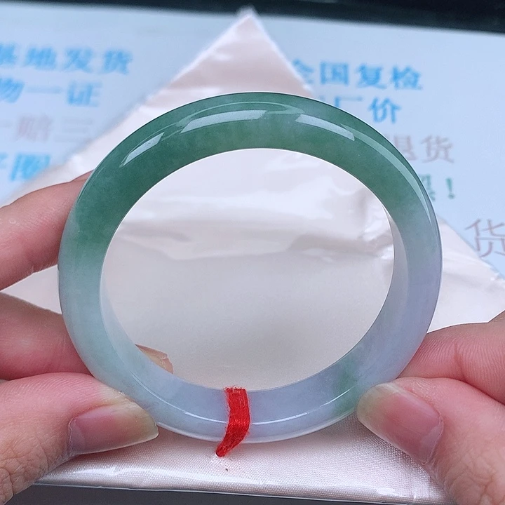 未镶嵌手镯翡翠天然