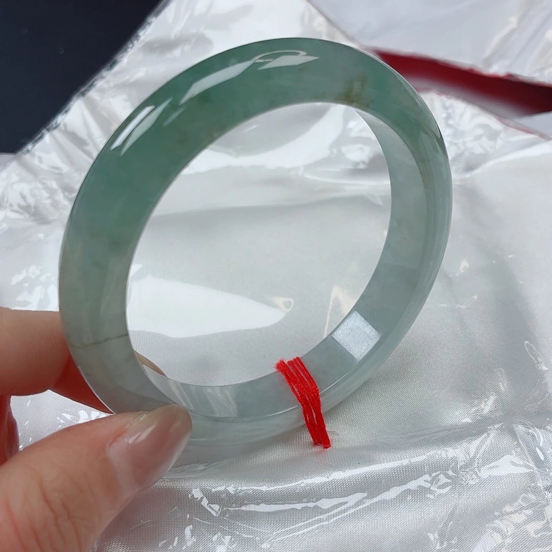 翡翠未镶嵌手镯56