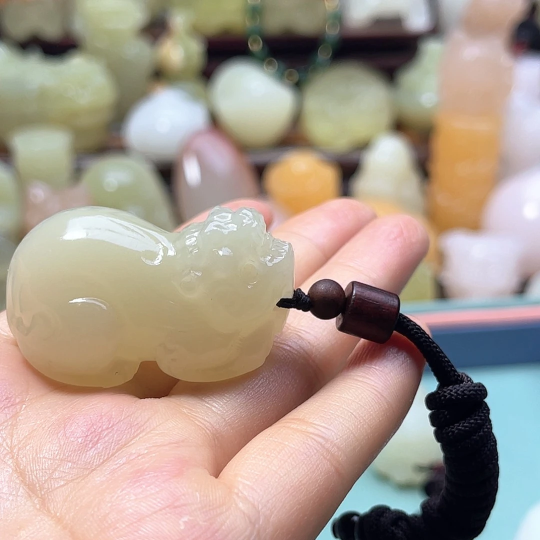 ****࿐新疆昆仑山脉山料