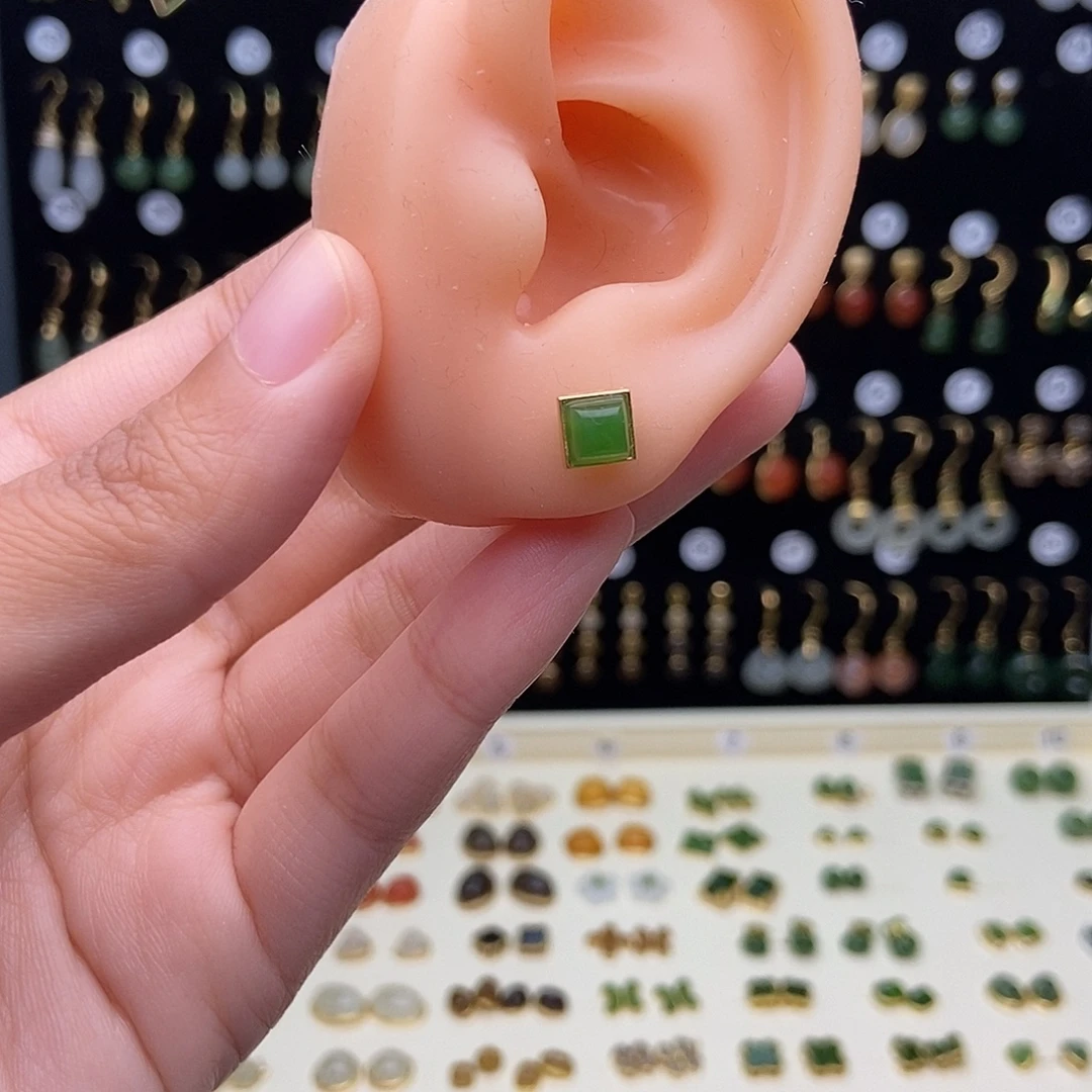 和田玉银S925镶嵌耳饰