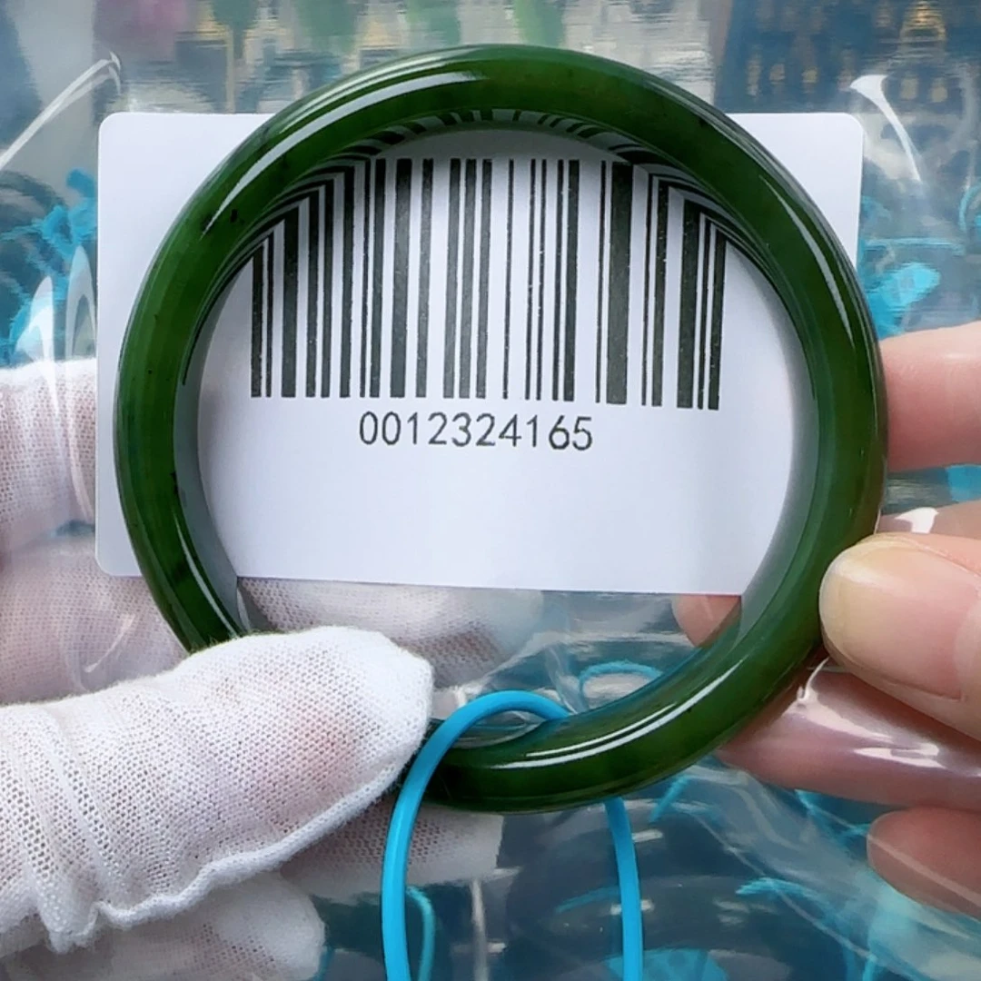 和田玉手镯未镶嵌微瑕6162