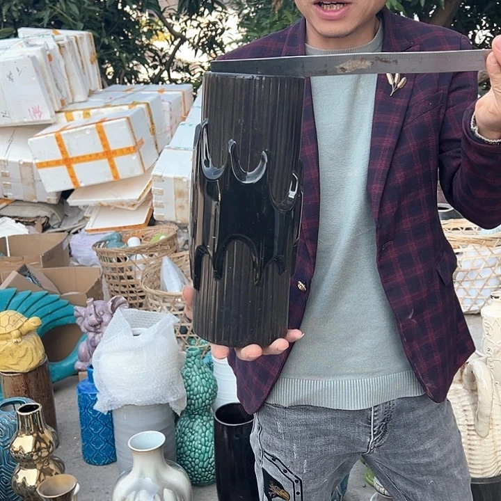 瓶高度30厘米口径10厘米