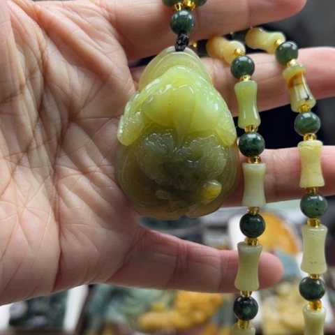 岫玉挂件未镶嵌挂件