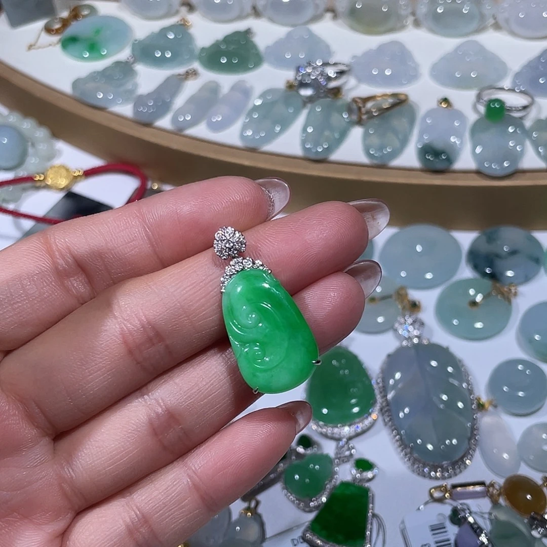 翡翠18K金镶嵌吊坠(不含链)