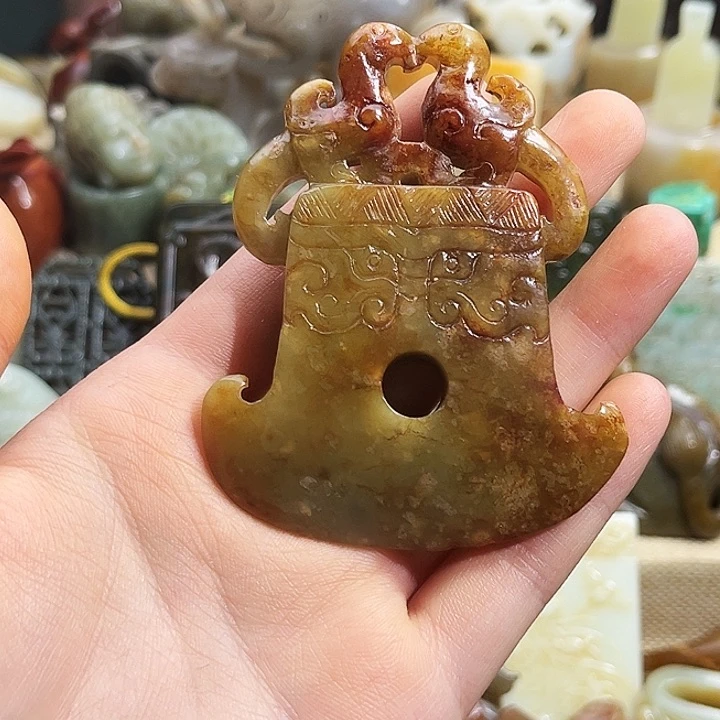 和田玉未镶嵌挂件风***行