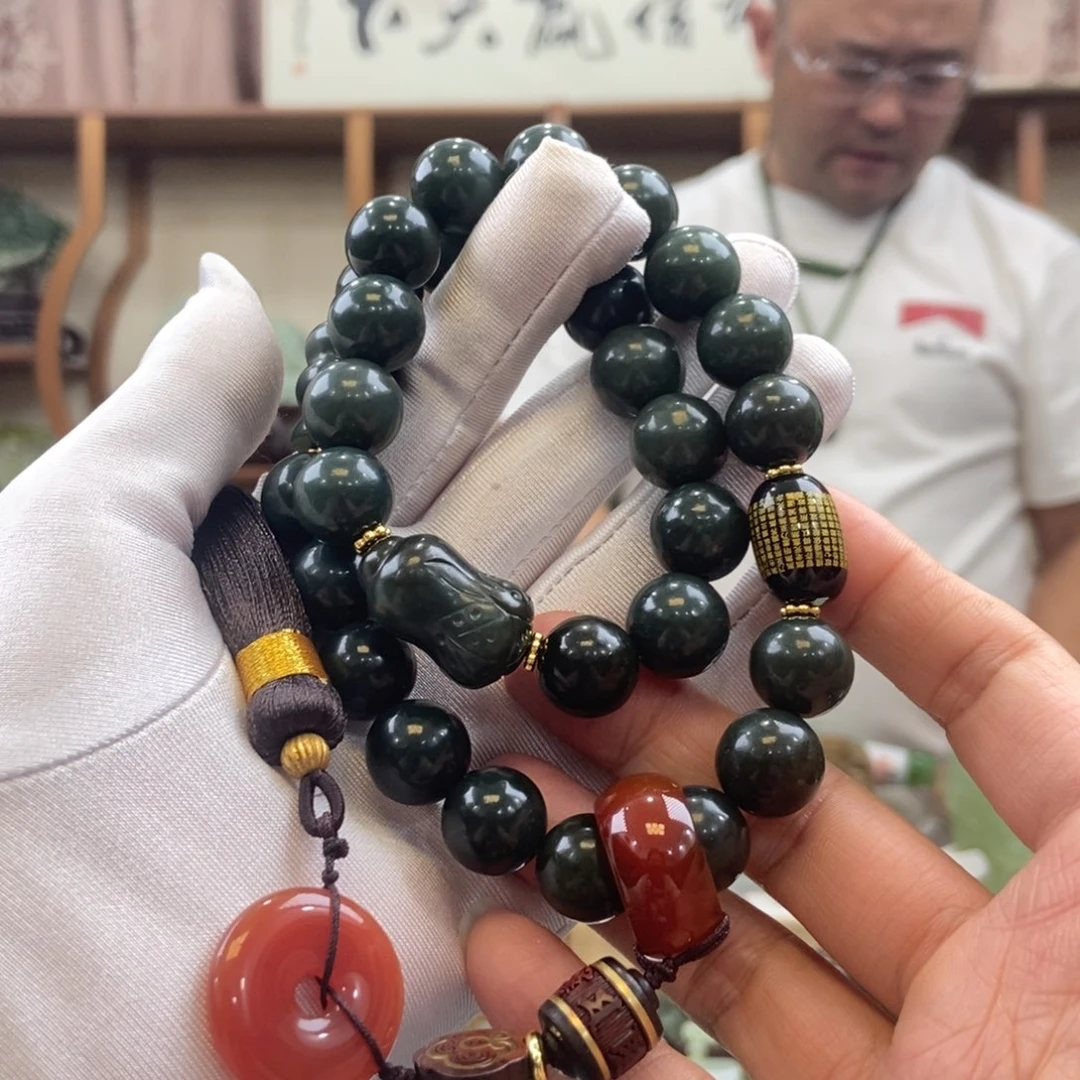 和田玉手持未镶嵌