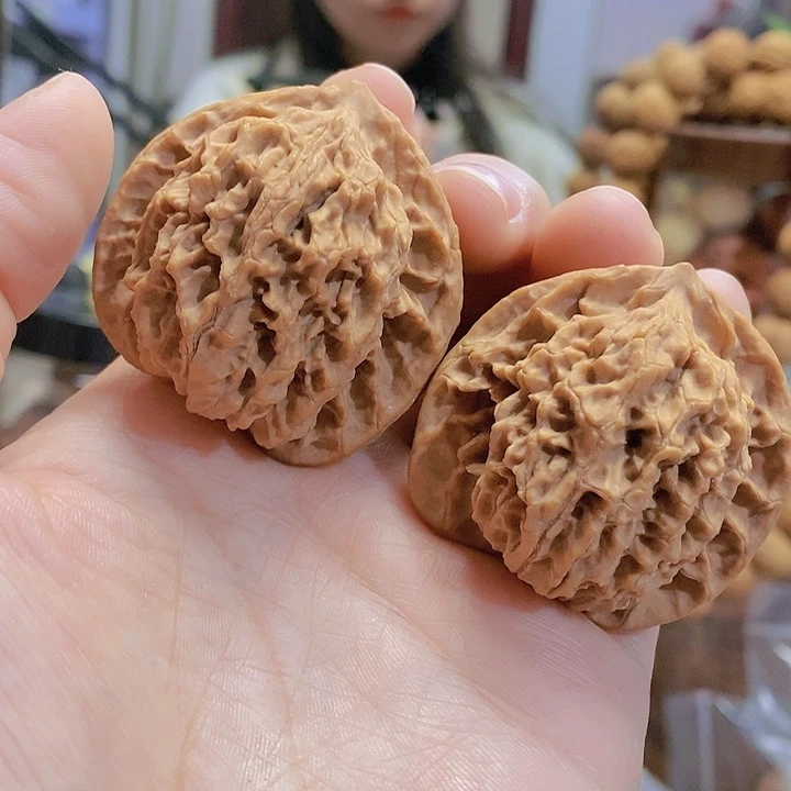 【闪购商品】文玩核桃把件41.5老款狮子头