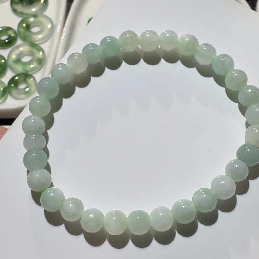 翡翠未镶嵌颈饰手串