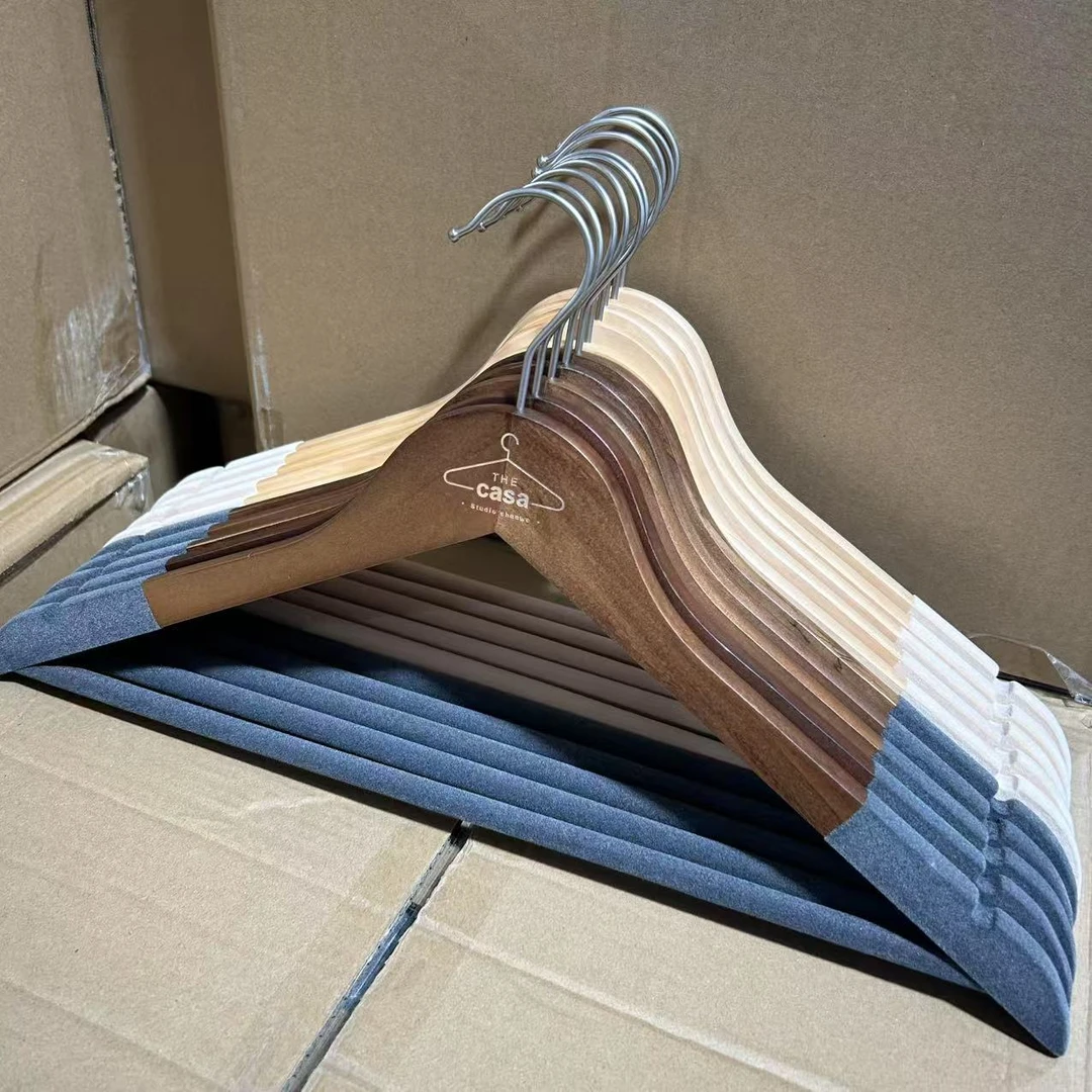 实力大企业植绒木衣架-灰色/原木色