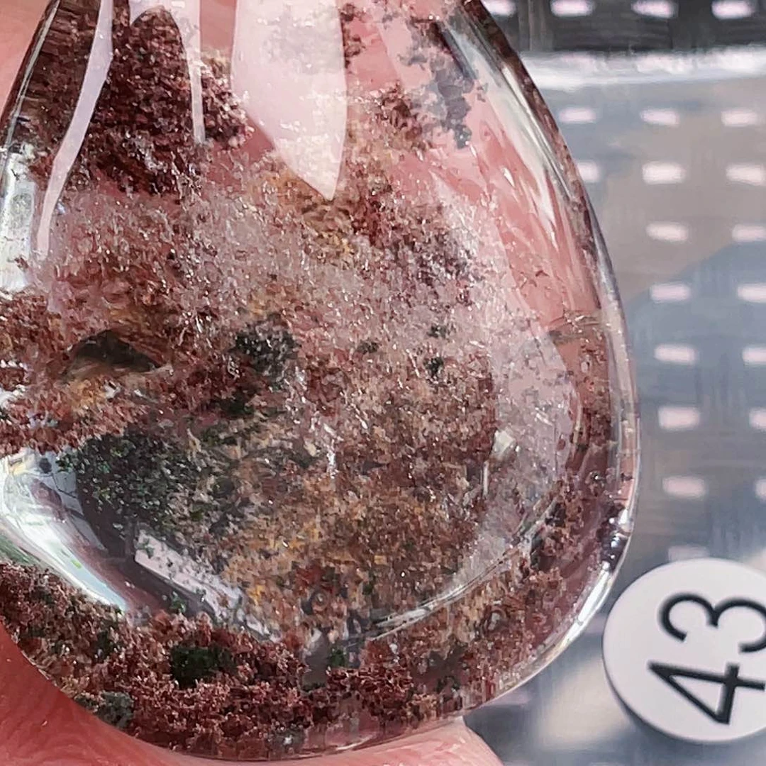 【闪购商品】颈饰未镶嵌水晶大**?