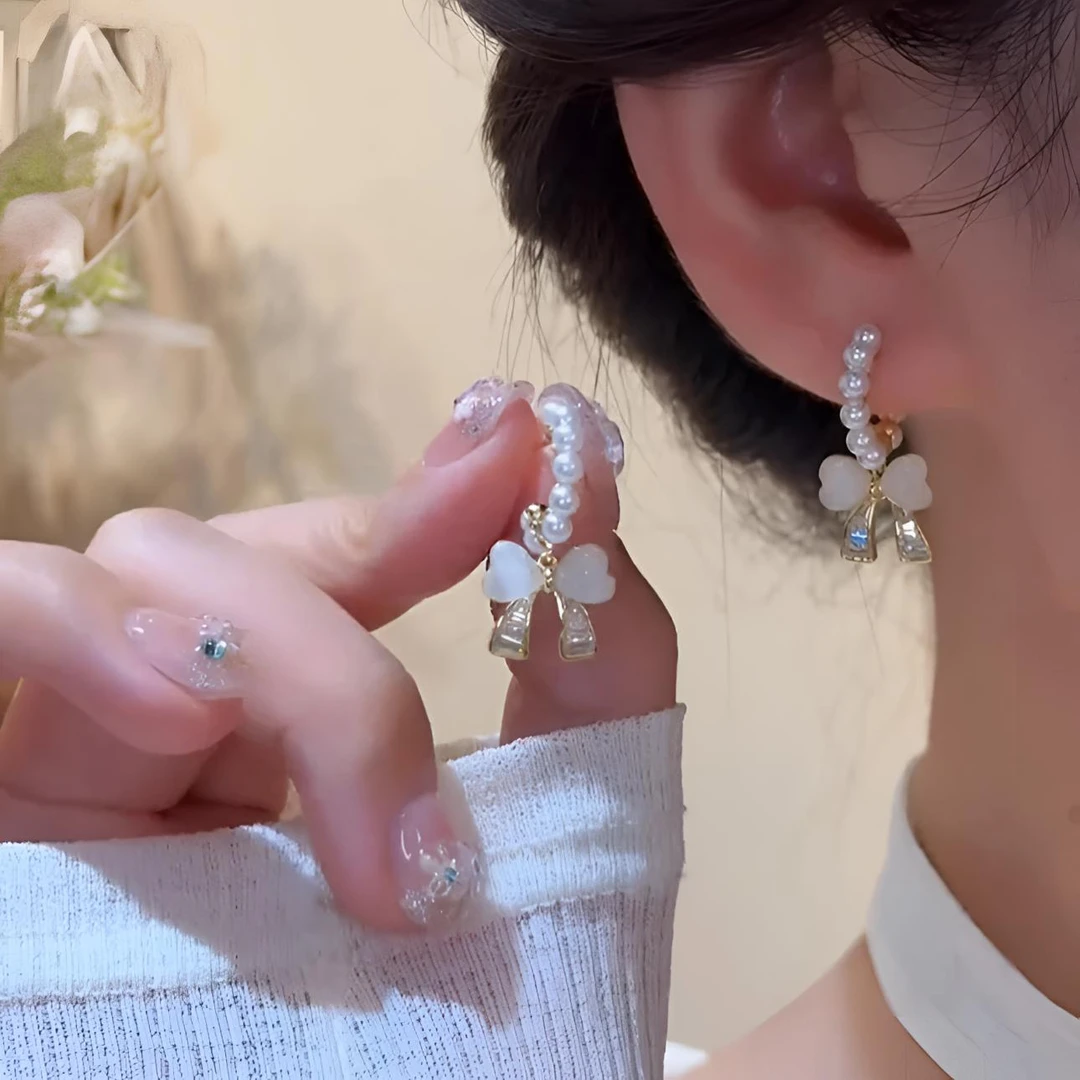 合金仿珍珠耳饰 小众设计高级感锆石珍珠蝴蝶结耳钉2025新款耳饰