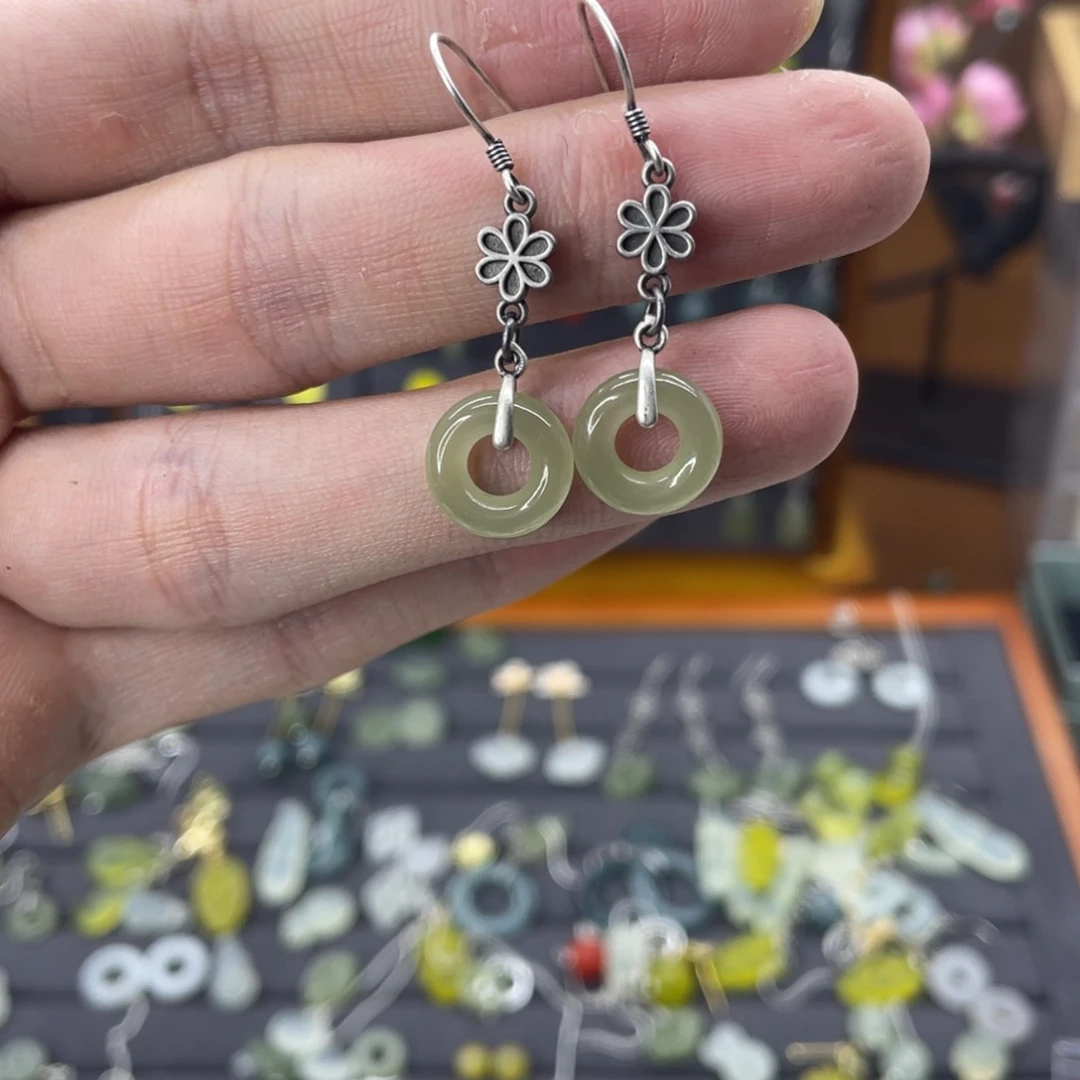 和田玉耳饰银S925镶嵌