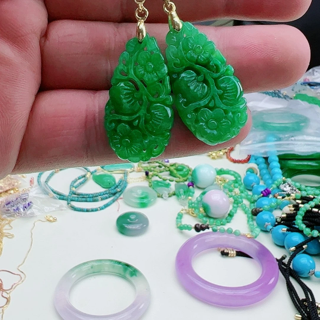 翡翠吊坠(赠链)银S925镶嵌