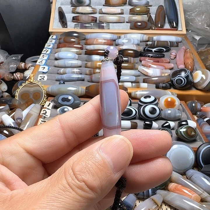 玛瑙/玉髓未镶嵌吊坠(不含链)