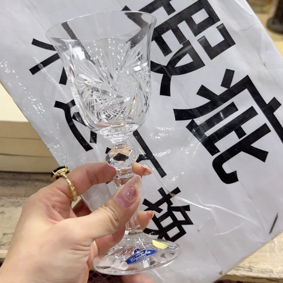 瓷片陶瓷的发展和艺术成就都