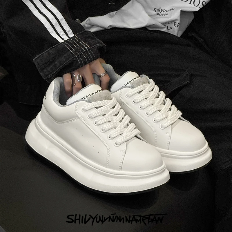 【十九与年年】2025春季新款厚底松糕鞋内增高女鞋运动小白鞋板鞋女