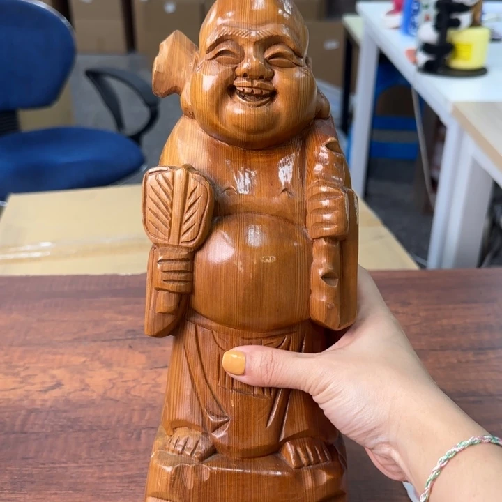 一个陶瓷物件哈哈哈哈