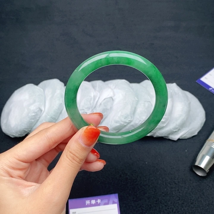 天然A货冰飘花手镯71