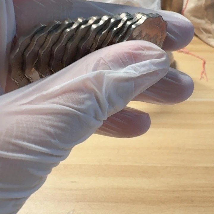 其他普通金属10枚，女王2圆流通品