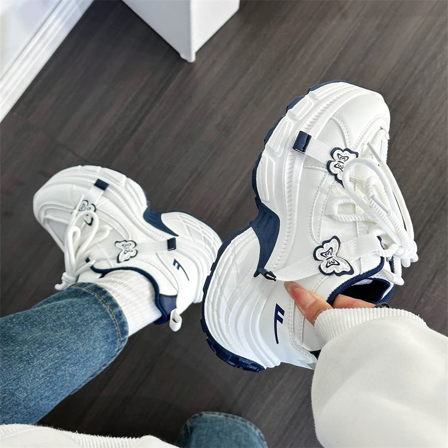 Warrior/回力运动鞋软皮厚底轻跑女鞋时尚百搭小白鞋ins潮小白鞋