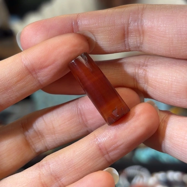 筑***社玛瑙/玉髓未镶嵌颈饰