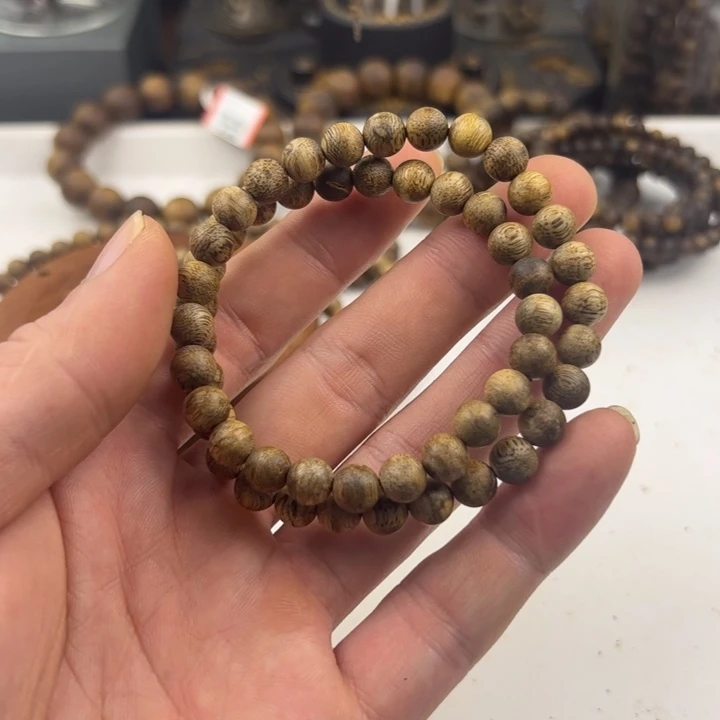 沉香手串圆珠双圈7mm