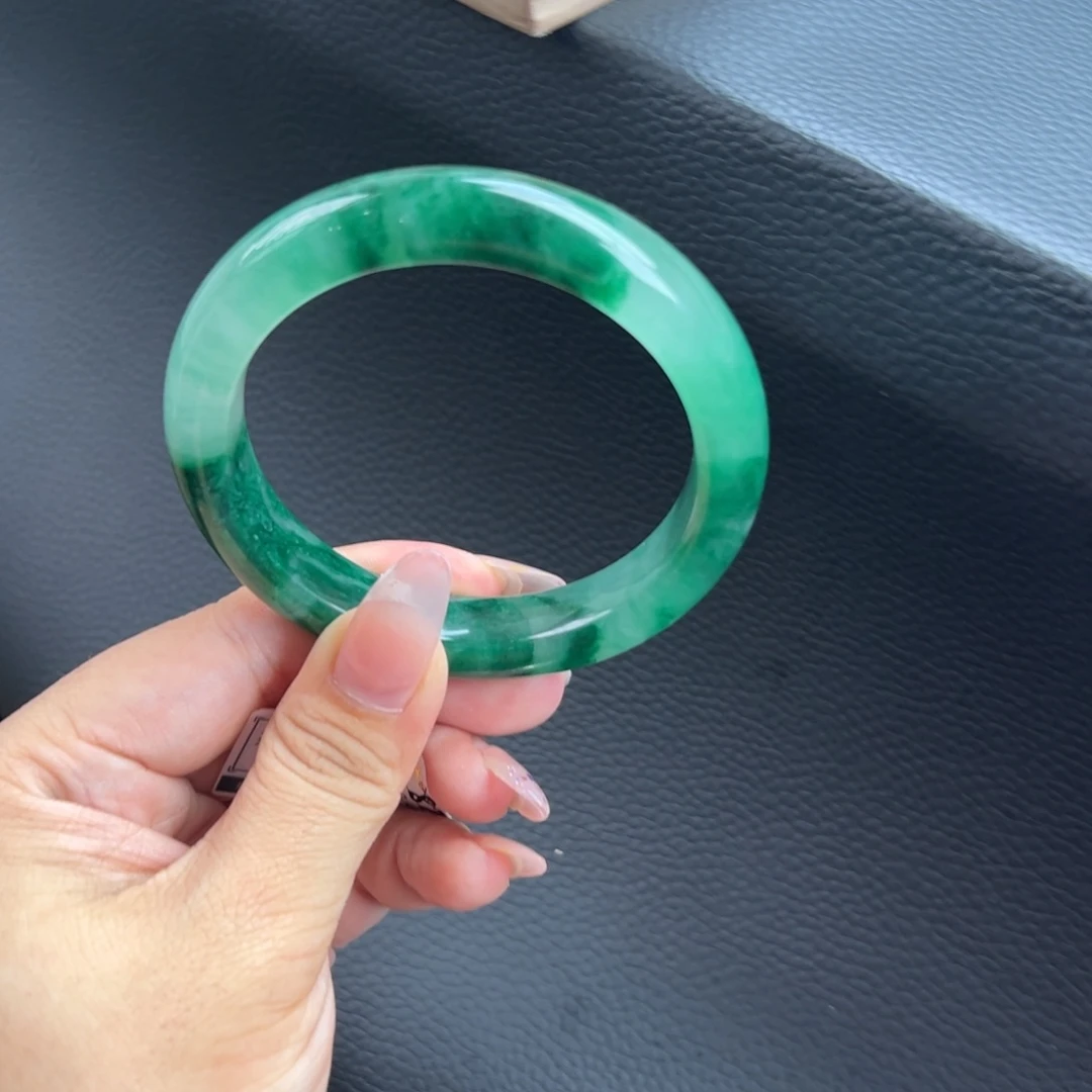 石英质玉未镶嵌手镯58.8