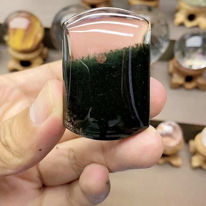 未镶嵌颈饰水晶绿幽灵无事牌