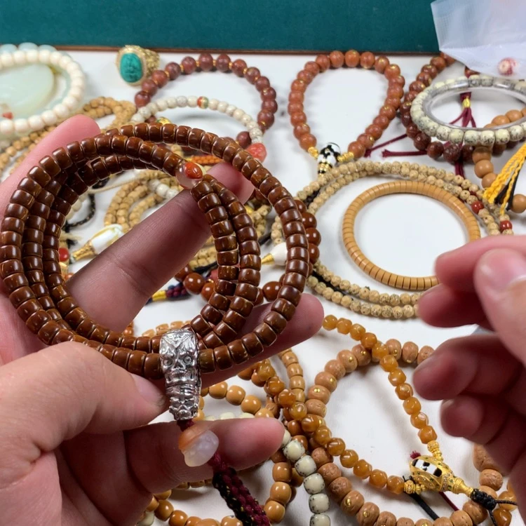 【闪购商品】紫金鼠吊坠。。。。。。。。。。。